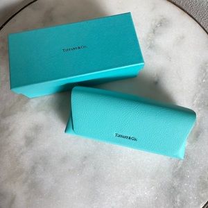 Tiffany & Co Sunglasses Case 👓
